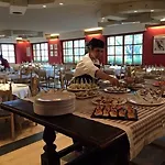 Panoramique Hotel 3*