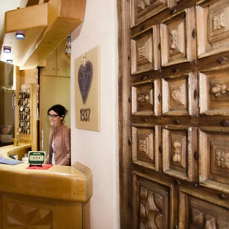 Panoramique Hotel 3*